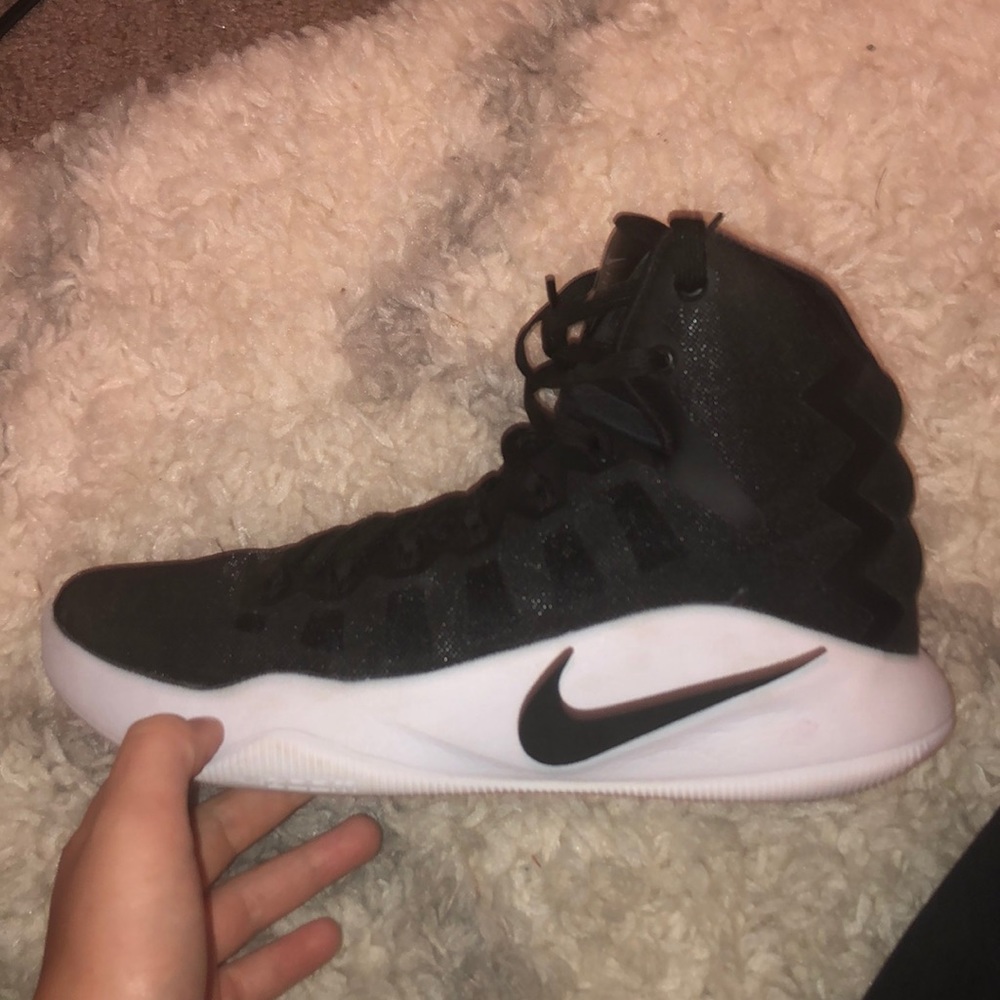 Basketball shoes practically brand new